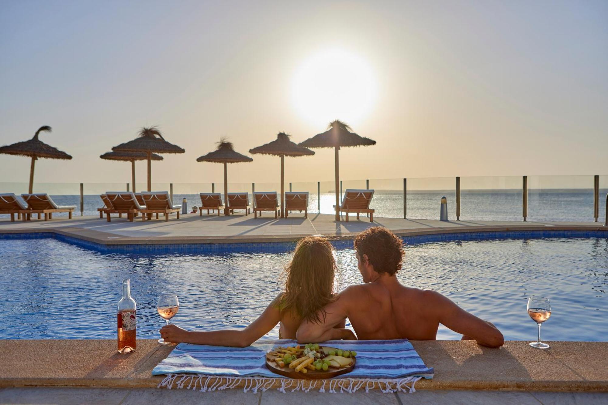 Universal Hotel Cabo Blanco - Adults Only Colonia de Sant Jordi Exterior foto